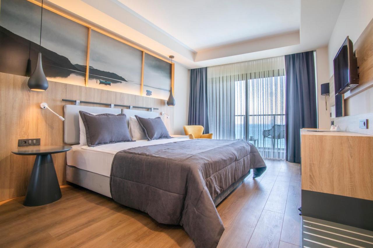 Maia Luxury Beach Hotel & Spa Guzelcamlı Exteriör bild