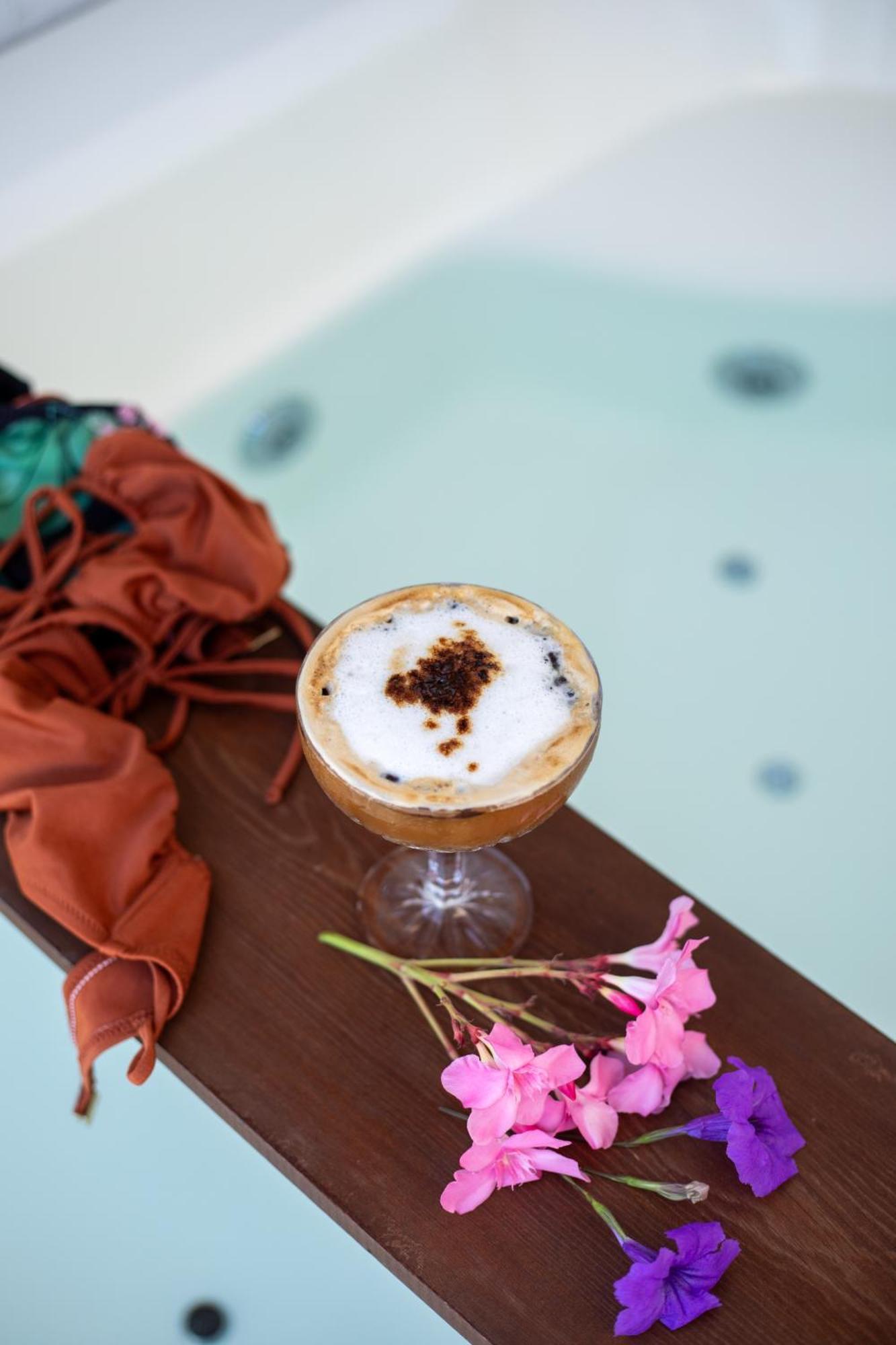 Maia Luxury Beach Hotel & Spa Guzelcamlı Exteriör bild